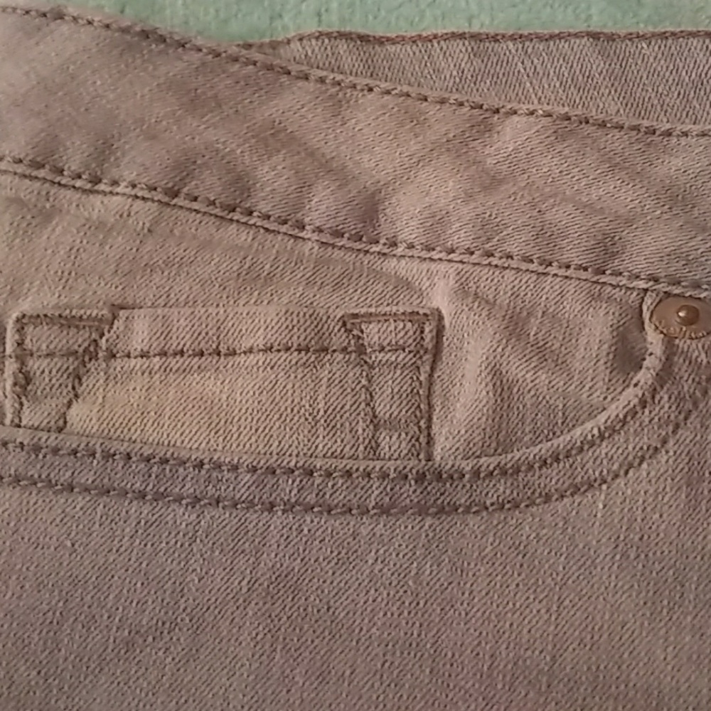 Short's - Picture 3 of 5